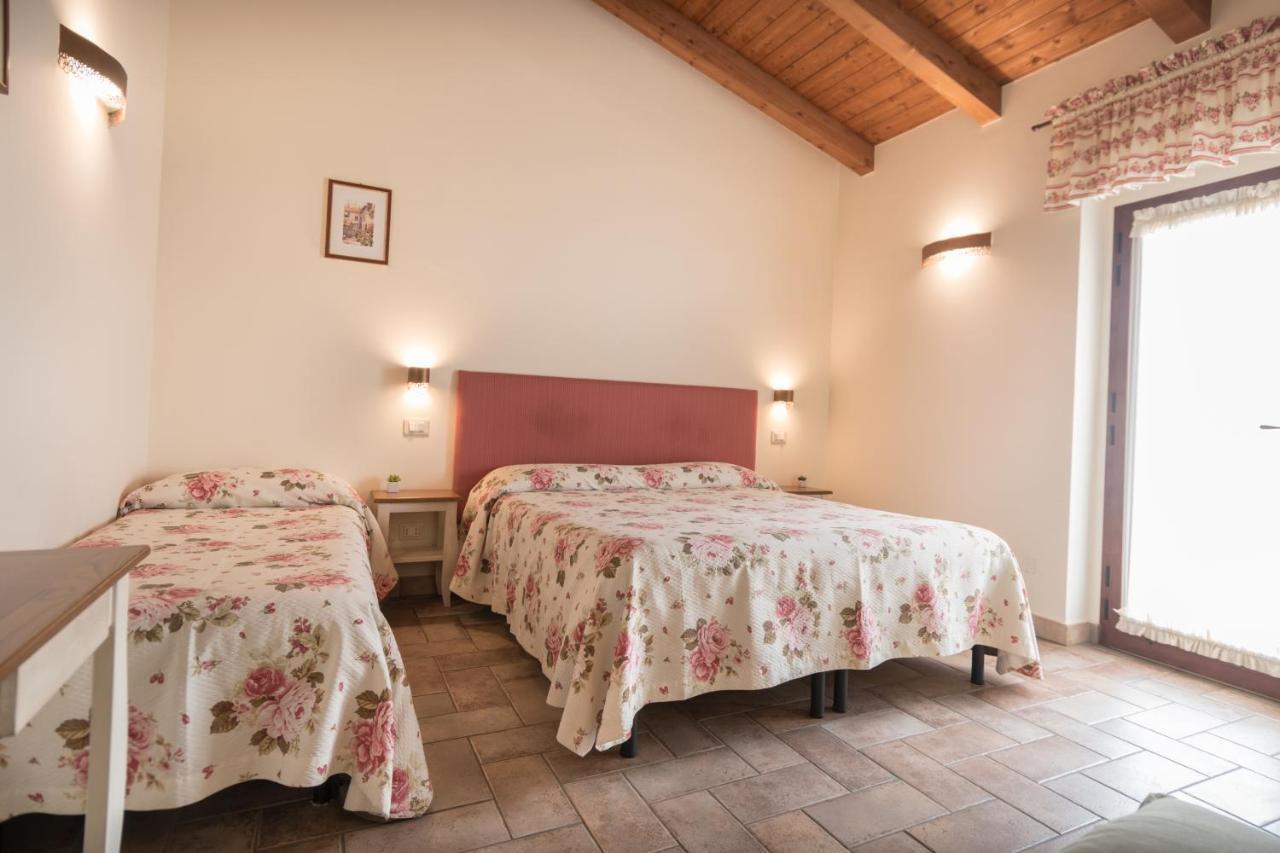 לינה וארוחת בוקר באסטיה אומברה Rosa Di Assisi מראה חיצוני תמונה